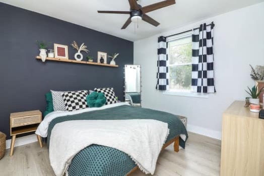 342 Seminole Lane Carol Stream IL 60188