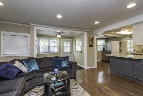 532 North Prospect Drive Round Lake Park IL 60073