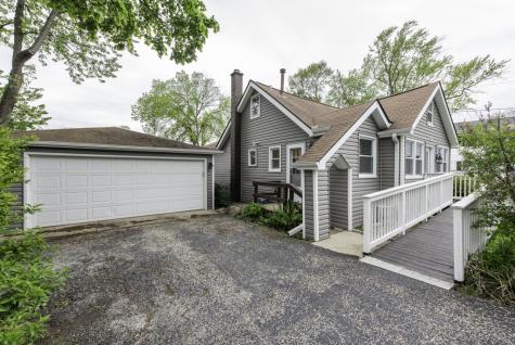 532 North Prospect Drive Round Lake Park IL 60073