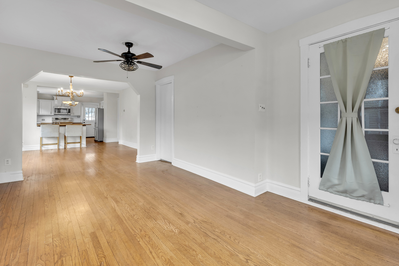 228 West Grove Street Lombard IL 60148