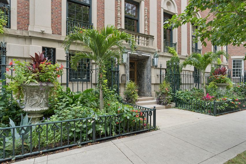 1355 North Astor Street Chicago IL 60610