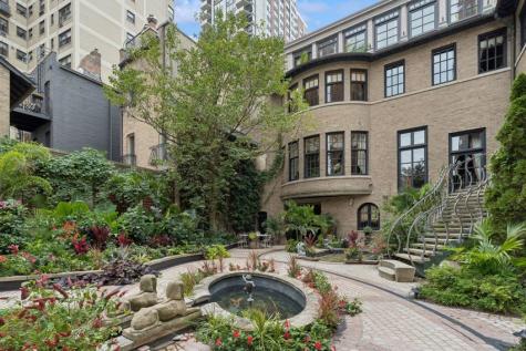 1355 North Astor Street Chicago IL 60610