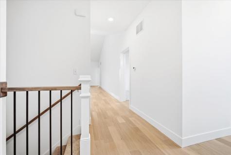 8 Stone Mill Court Bloomington IL 61705