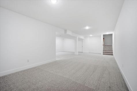 8 Stone Mill Court Bloomington IL 61705