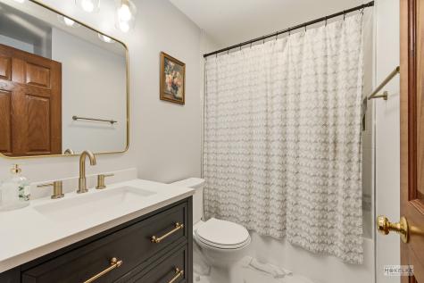 27 Hickory Loop Drive Sandwich IL 60548