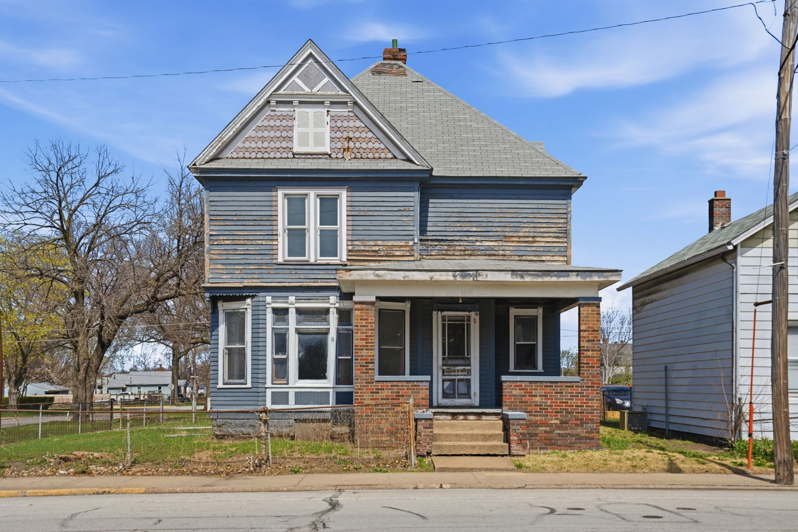 1405 7TH Avenue Rock Island IL 61201