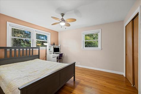 1605 East Frederick Street Arlington Heights IL 60004