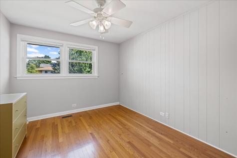 1605 East Frederick Street Arlington Heights IL 60004