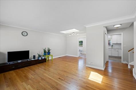 1605 East Frederick Street Arlington Heights IL 60004