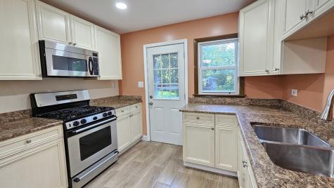 170 Hilldale Lane Port Barrington IL 60010