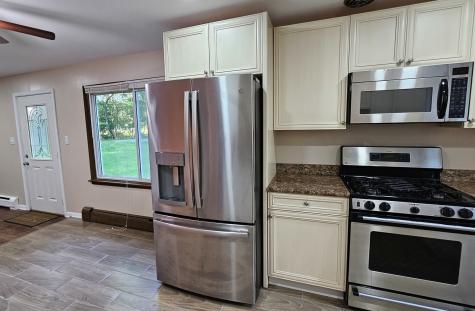170 Hilldale Lane Port Barrington IL 60010