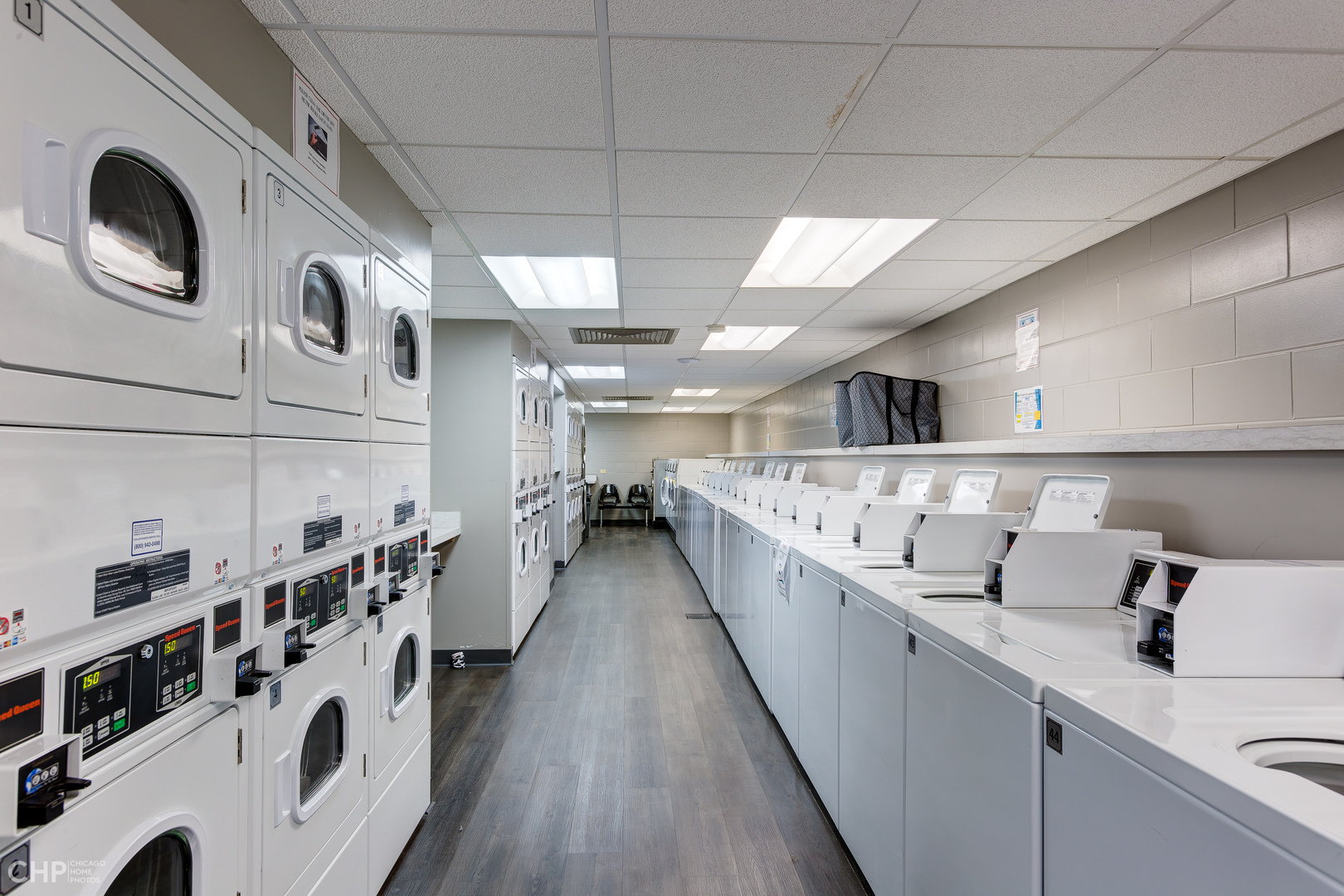 1560 North Sandburg Terrace N Chicago IL 60610