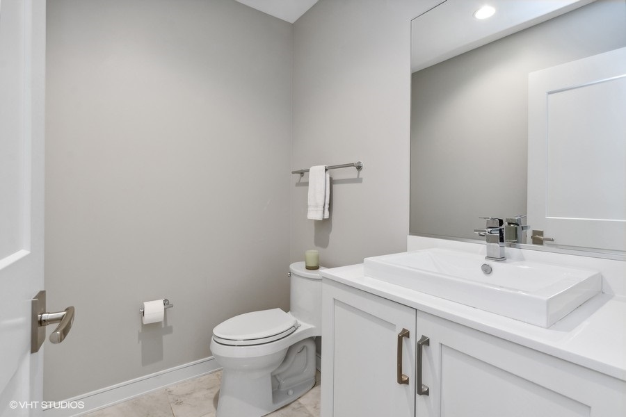 1700 South Prairie Avenue Chicago IL 60616
