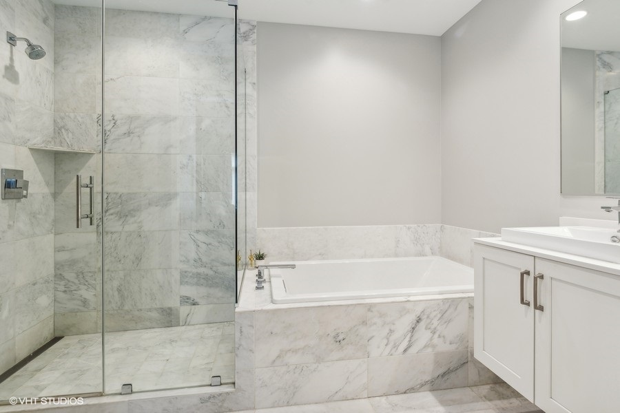 1700 South Prairie Avenue Chicago IL 60616
