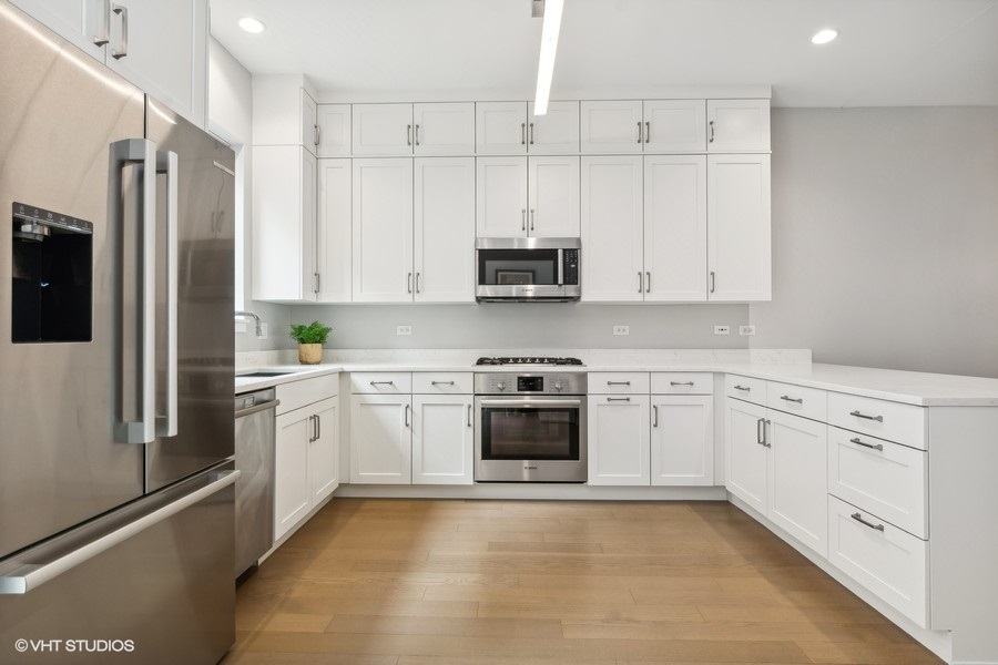 1700 South Prairie Avenue Chicago IL 60616