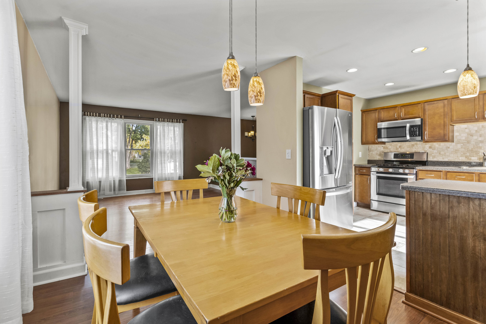 557 Cottonwood Circle Bolingbrook IL 60440