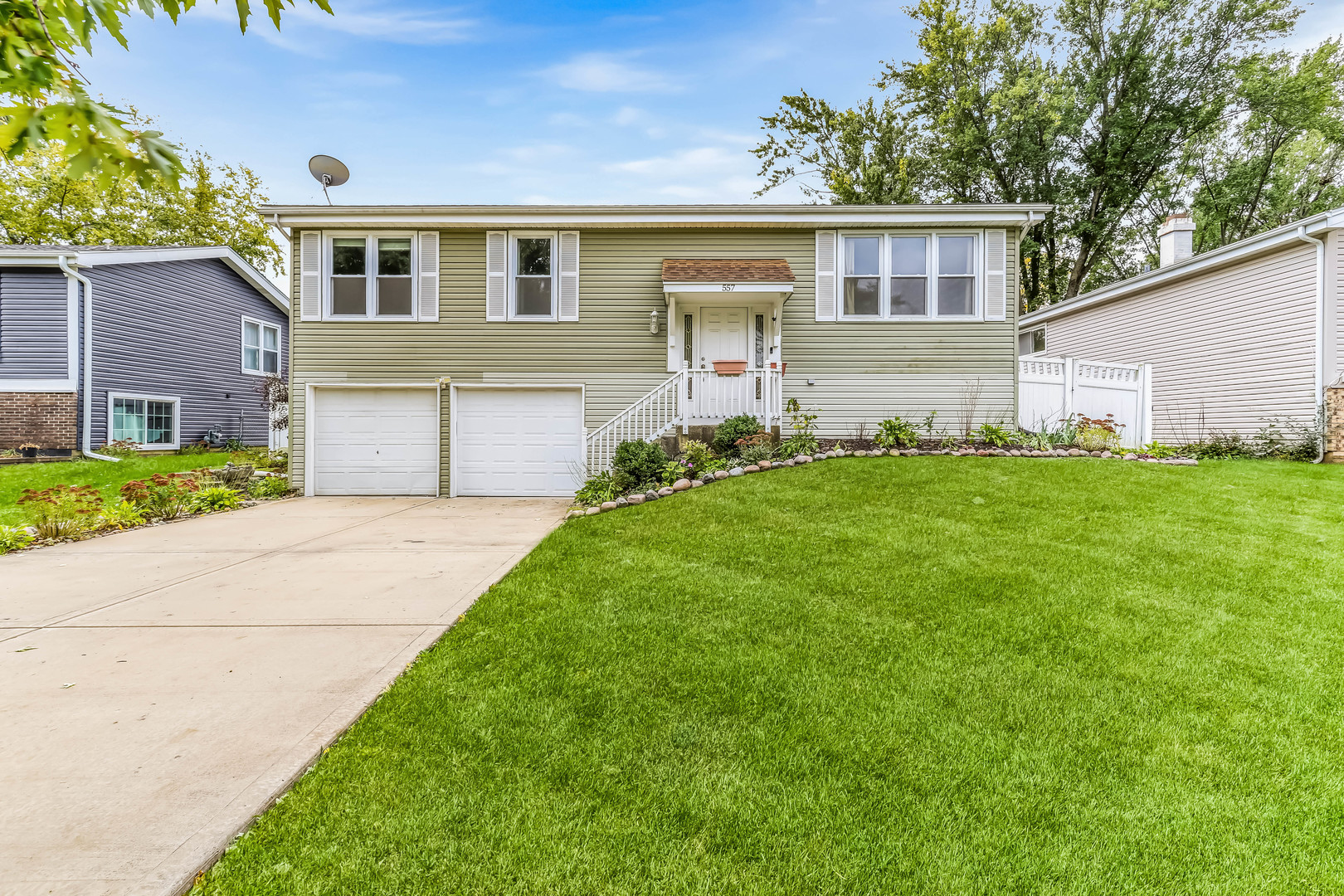 557 Cottonwood Circle Bolingbrook IL 60440