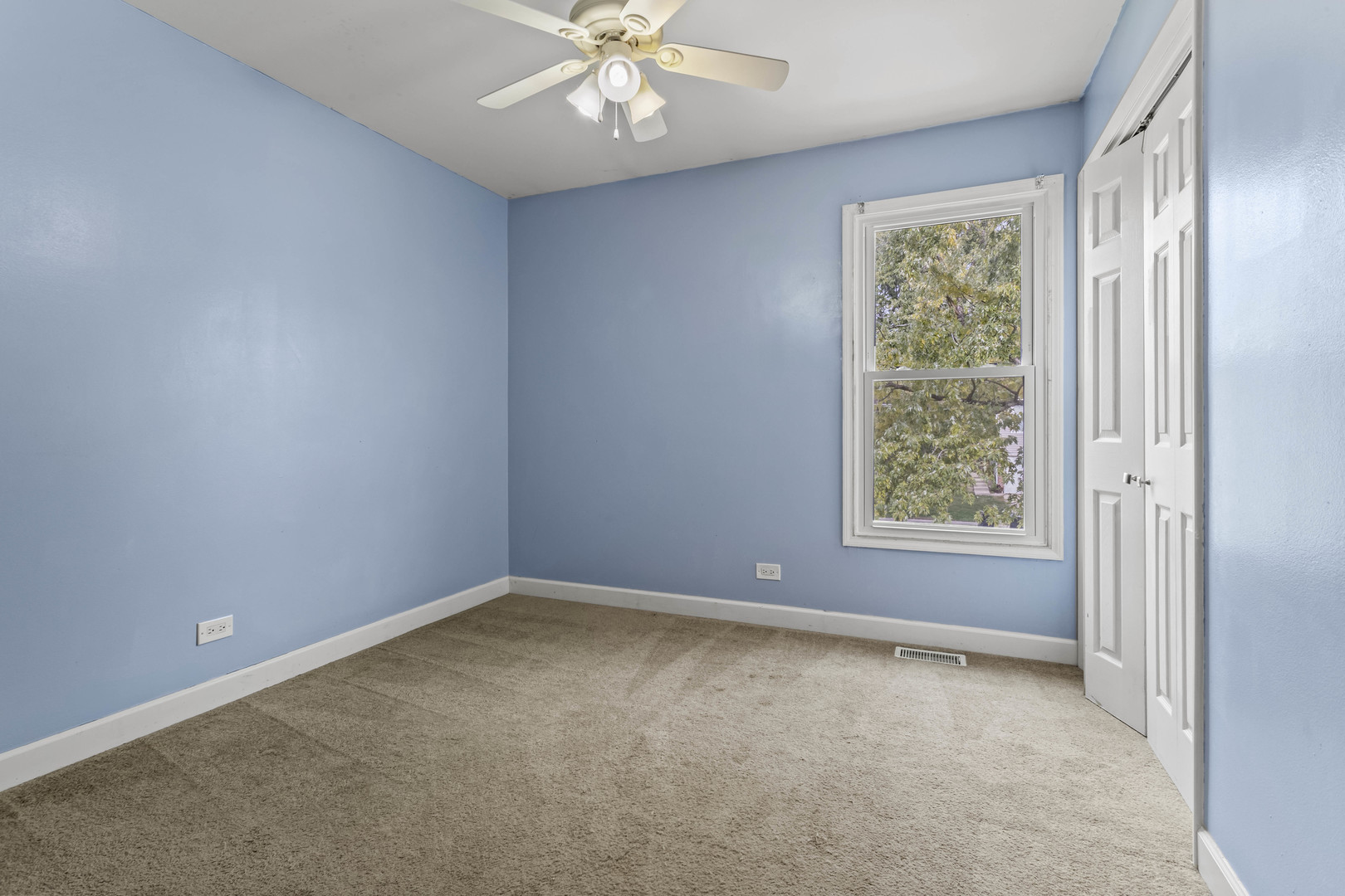 557 Cottonwood Circle Bolingbrook IL 60440