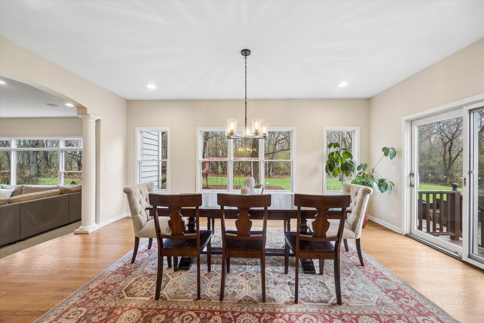 9025 Darien Woods Court Darien IL 60561