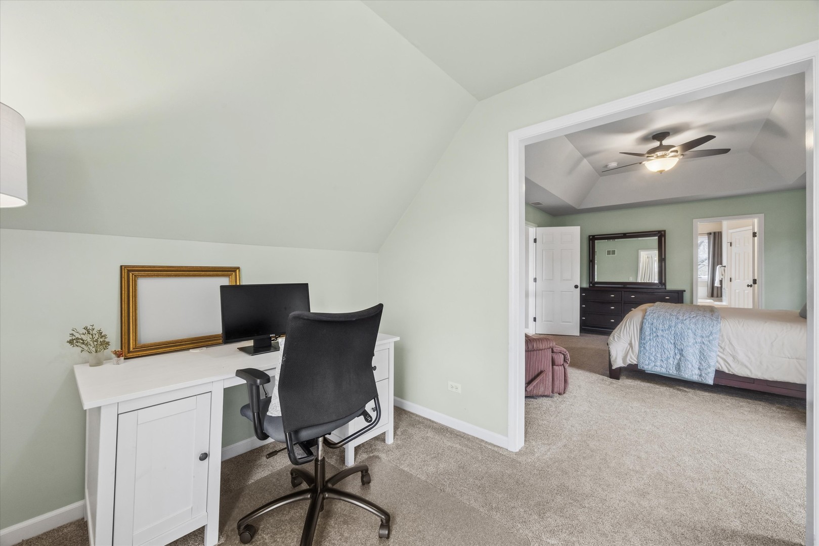 9025 Darien Woods Court Darien IL 60561
