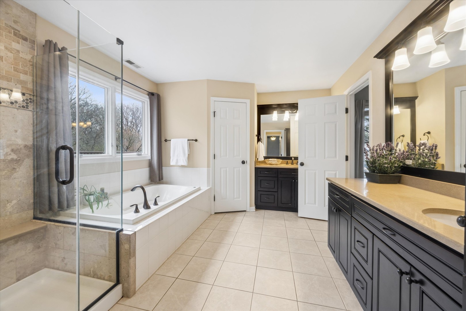 9025 Darien Woods Court Darien IL 60561