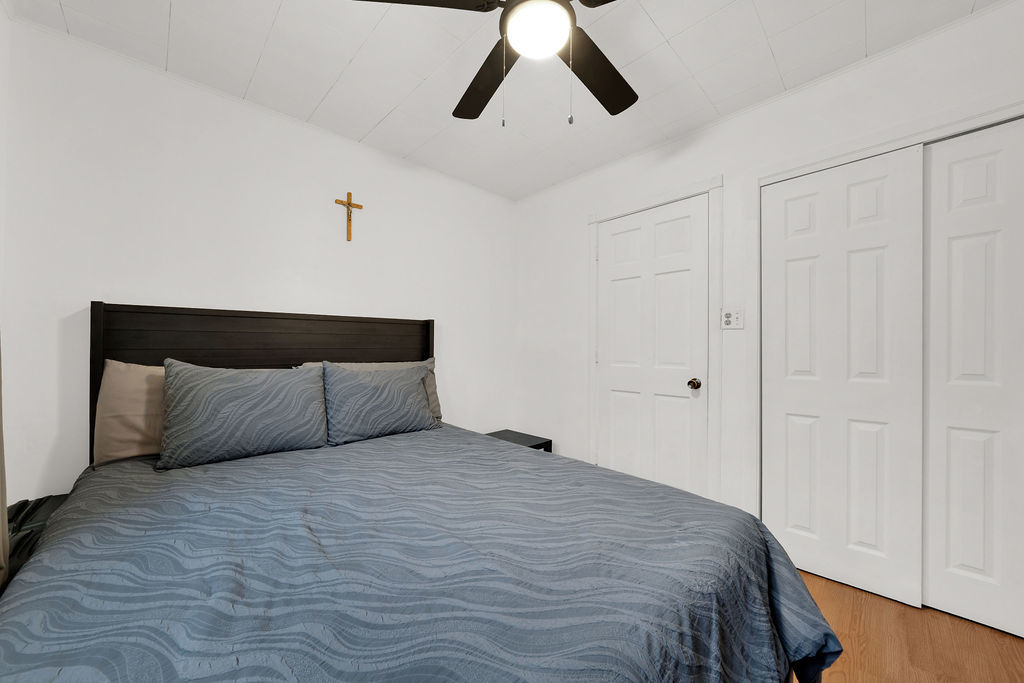6628 West 63rd Place Chicago IL 60638