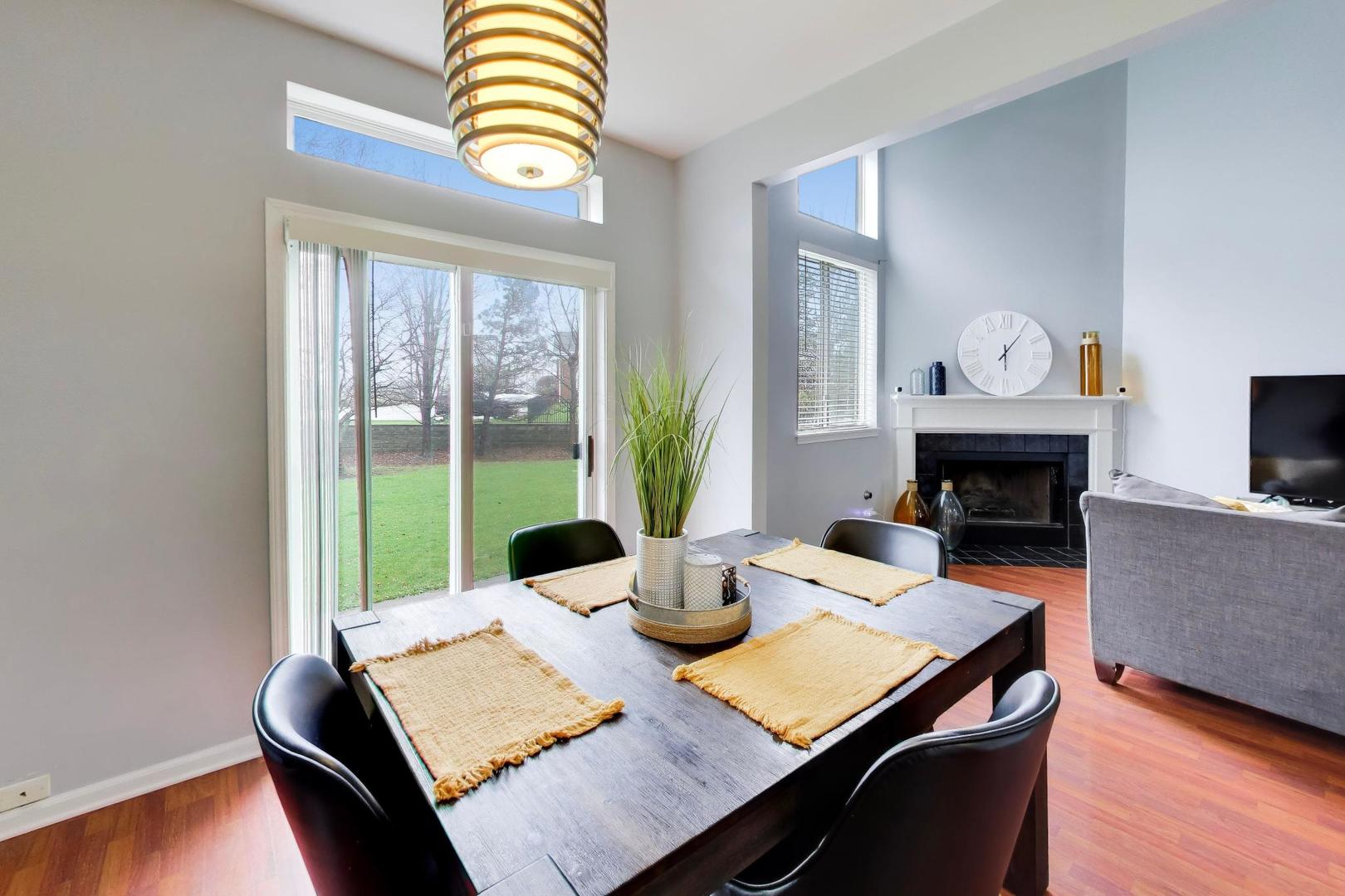 1267 Arapaho Court Naperville IL 60540
