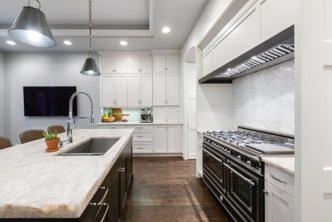 41 East Elm Street Chicago IL 60611
