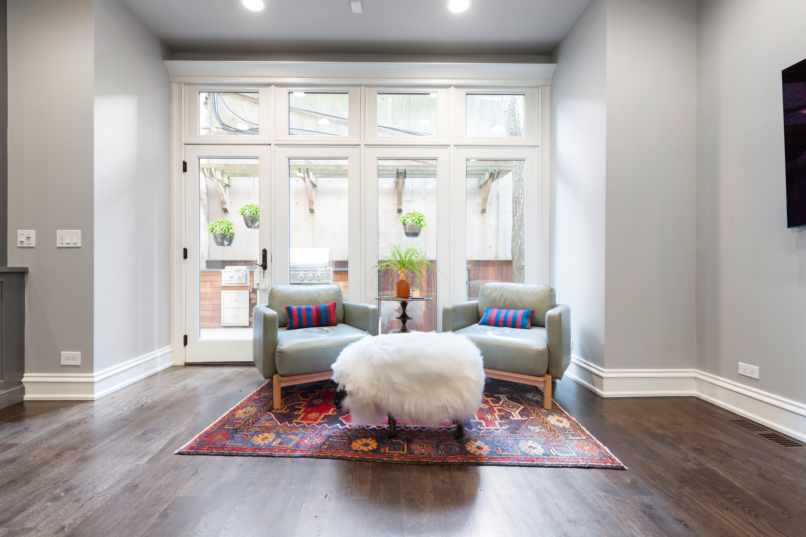 41 East Elm Street Chicago IL 60611