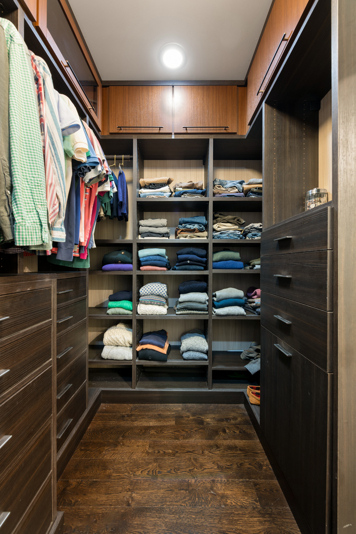 41 East Elm Street Chicago IL 60611