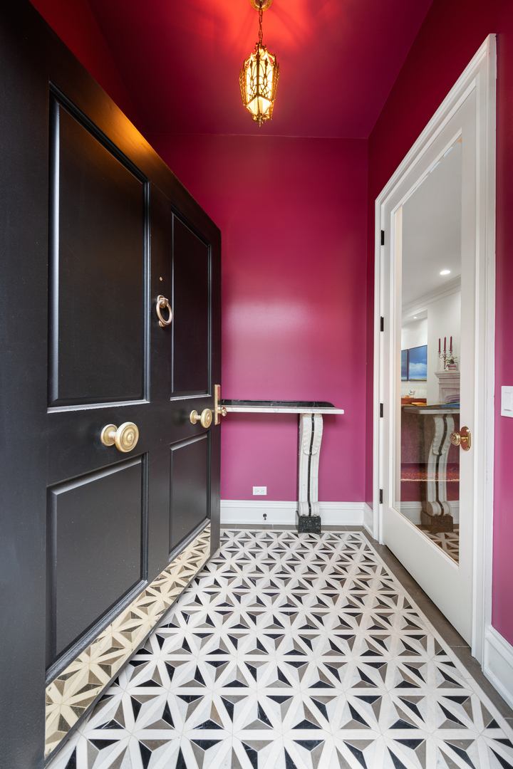41 East Elm Street Chicago IL 60611