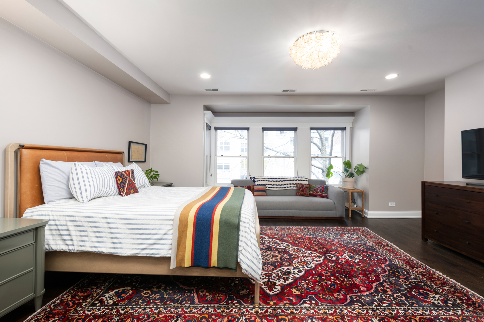 41 East Elm Street Chicago IL 60611