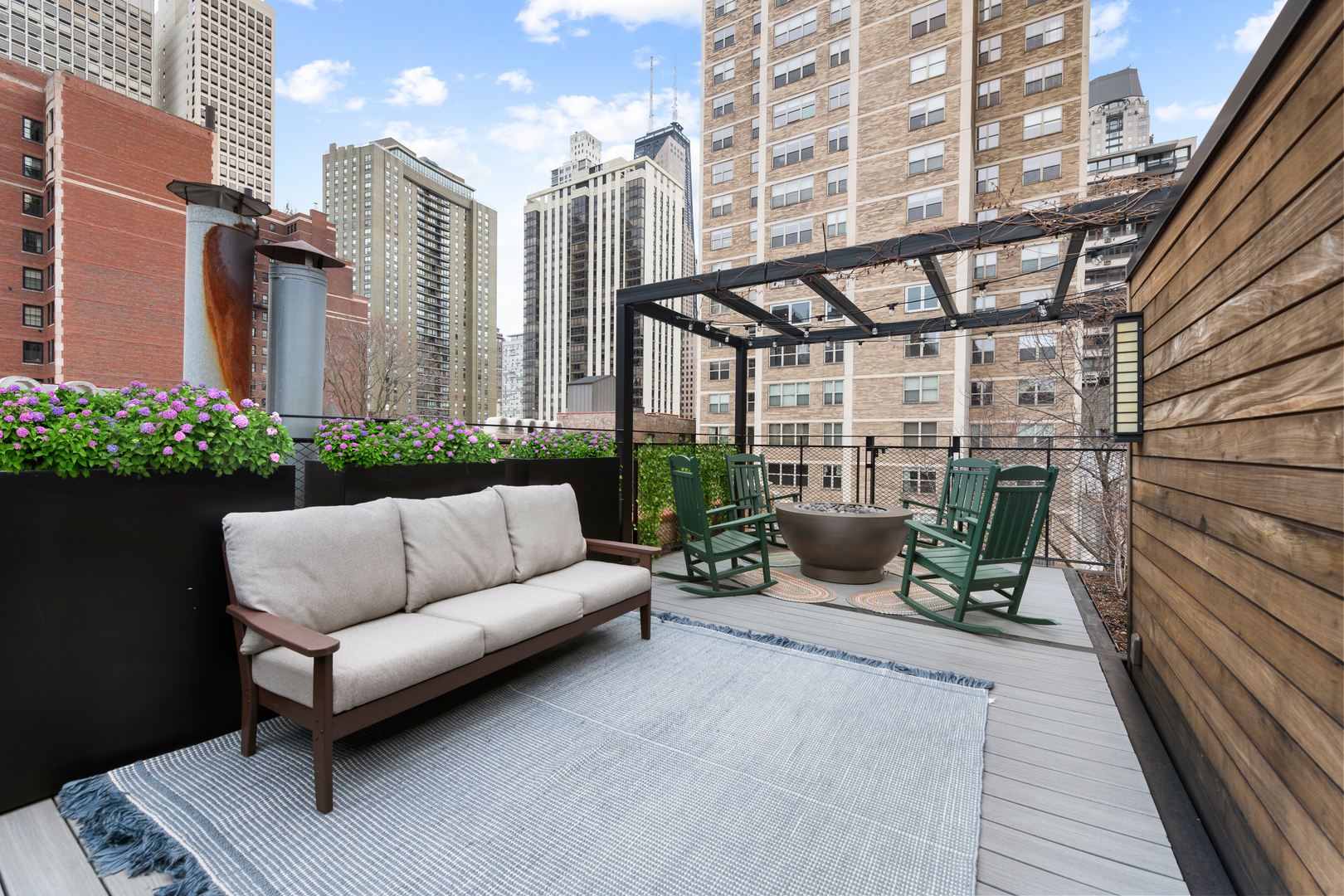 41 East Elm Street Chicago IL 60611