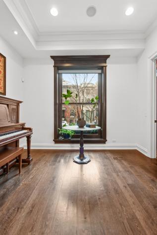 41 East Elm Street Chicago IL 60611