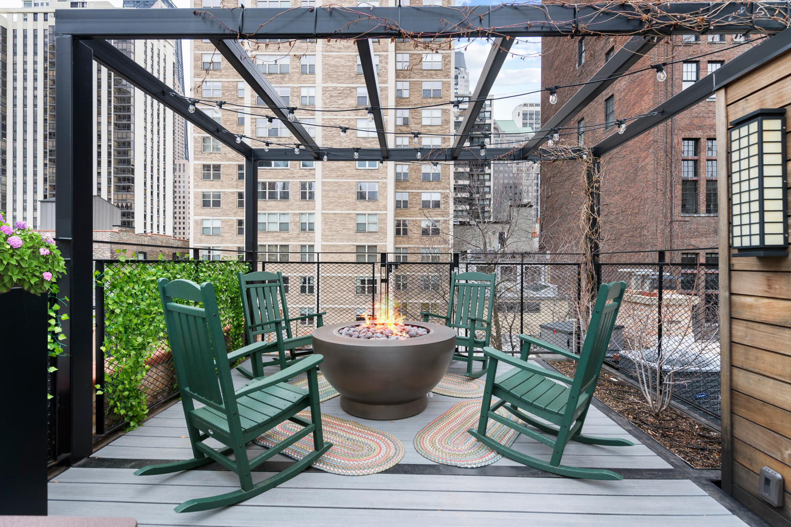 41 East Elm Street Chicago IL 60611