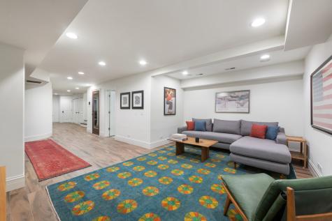 41 East Elm Street Chicago IL 60611
