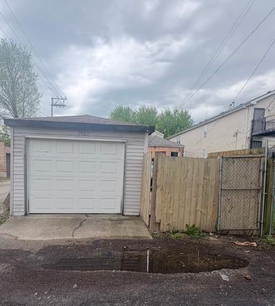 7512 South Saint Lawrence Avenue Chicago IL 60619