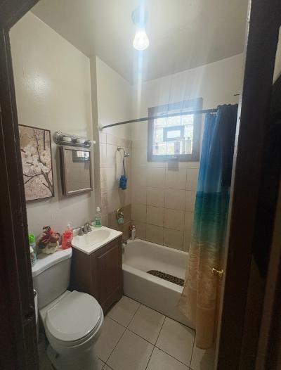 7512 South Saint Lawrence Avenue Chicago IL 60619