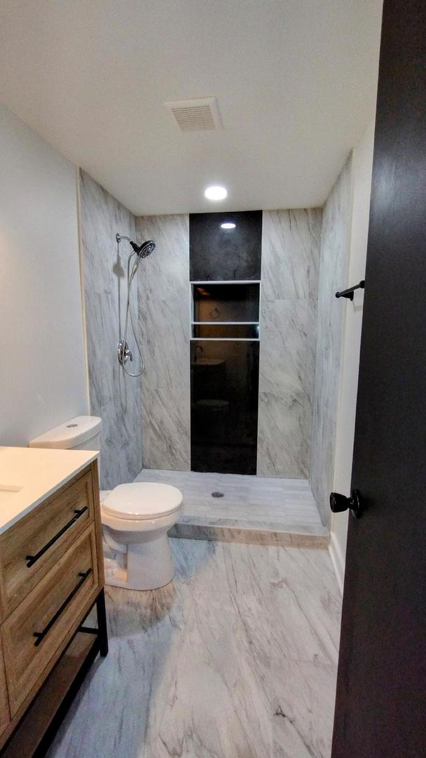 9630 South La Salle Street Chicago IL 60628