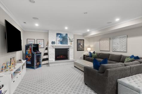 1482 Edgewood Lane Winnetka IL 60093