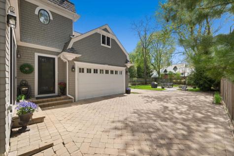 1482 Edgewood Lane Winnetka IL 60093