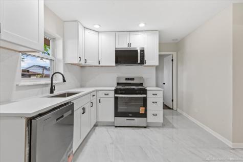 17028 Evans Drive South Holland IL 60473