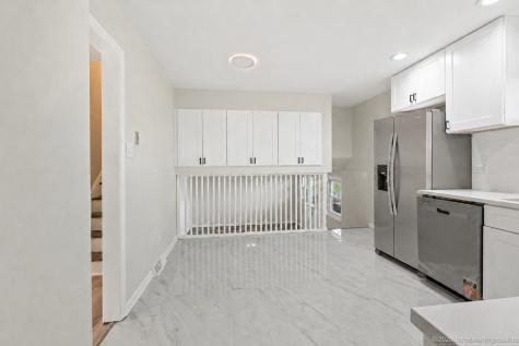 17028 Evans Drive South Holland IL 60473
