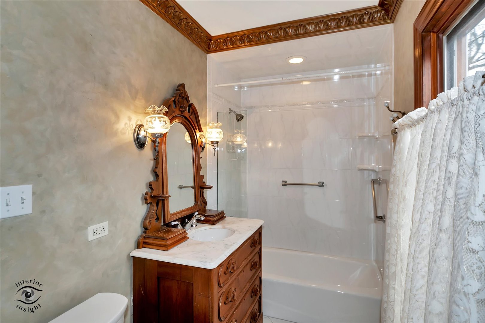 1437 Gilbert Avenue Downers Grove IL 60515