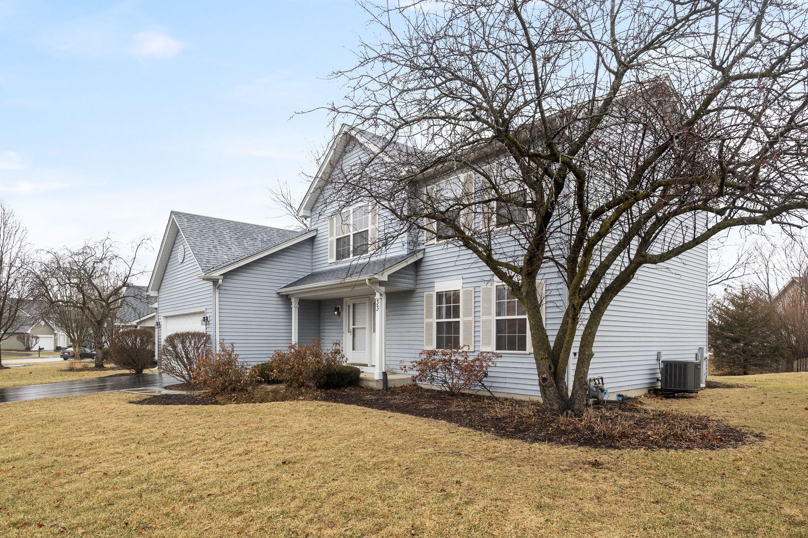 33 Forestview Lane Aurora IL 60502