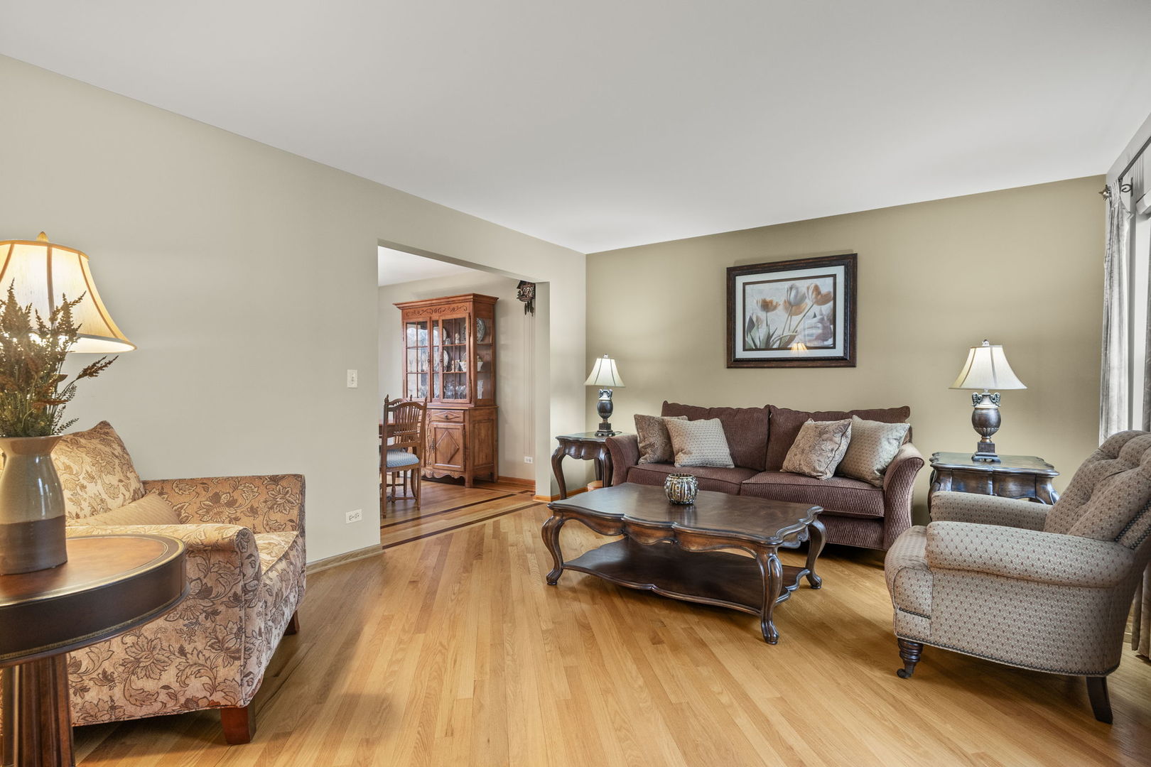33 Forestview Lane Aurora IL 60502