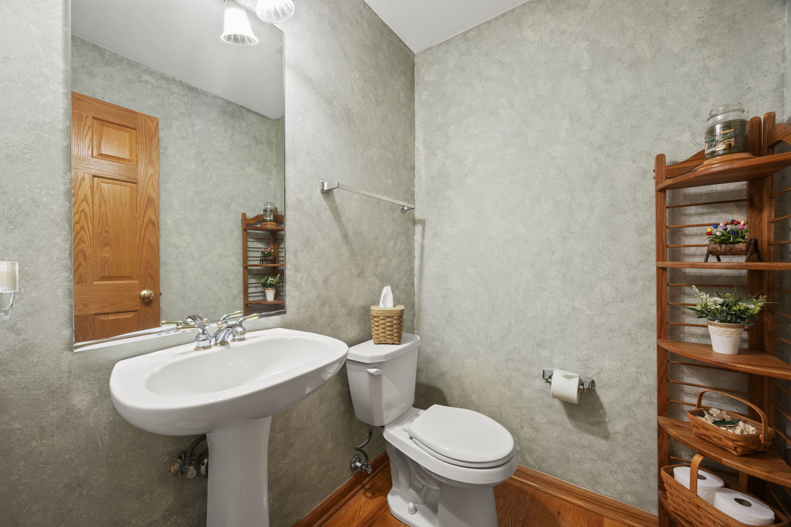 33 Forestview Lane Aurora IL 60502