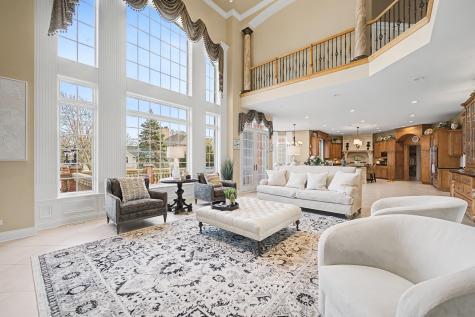 147 Los Lagos Drive Bloomingdale IL 60108