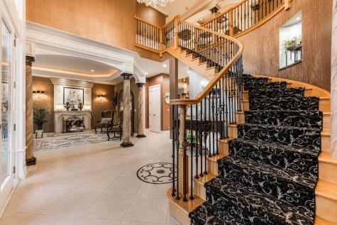 147 Los Lagos Drive Bloomingdale IL 60108