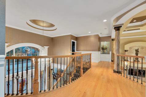 147 Los Lagos Drive Bloomingdale IL 60108